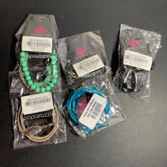 Mystery Lot of 15 Bracelets Paparazzi Accessories - Picture 2 of 2